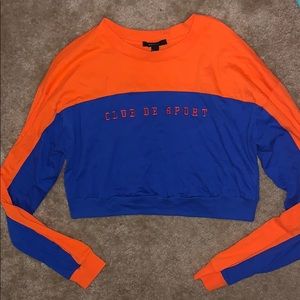 Cropped long sleeve top